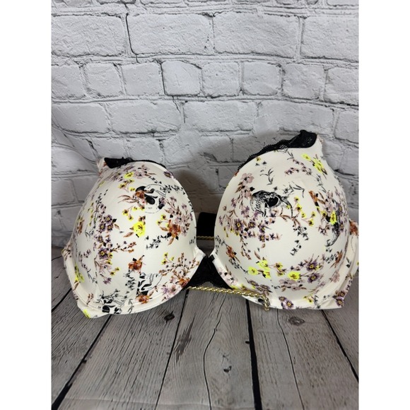 torrid Other - Torrid 44C Skulls Roses Push Up Plunge Bra New!! Curve
